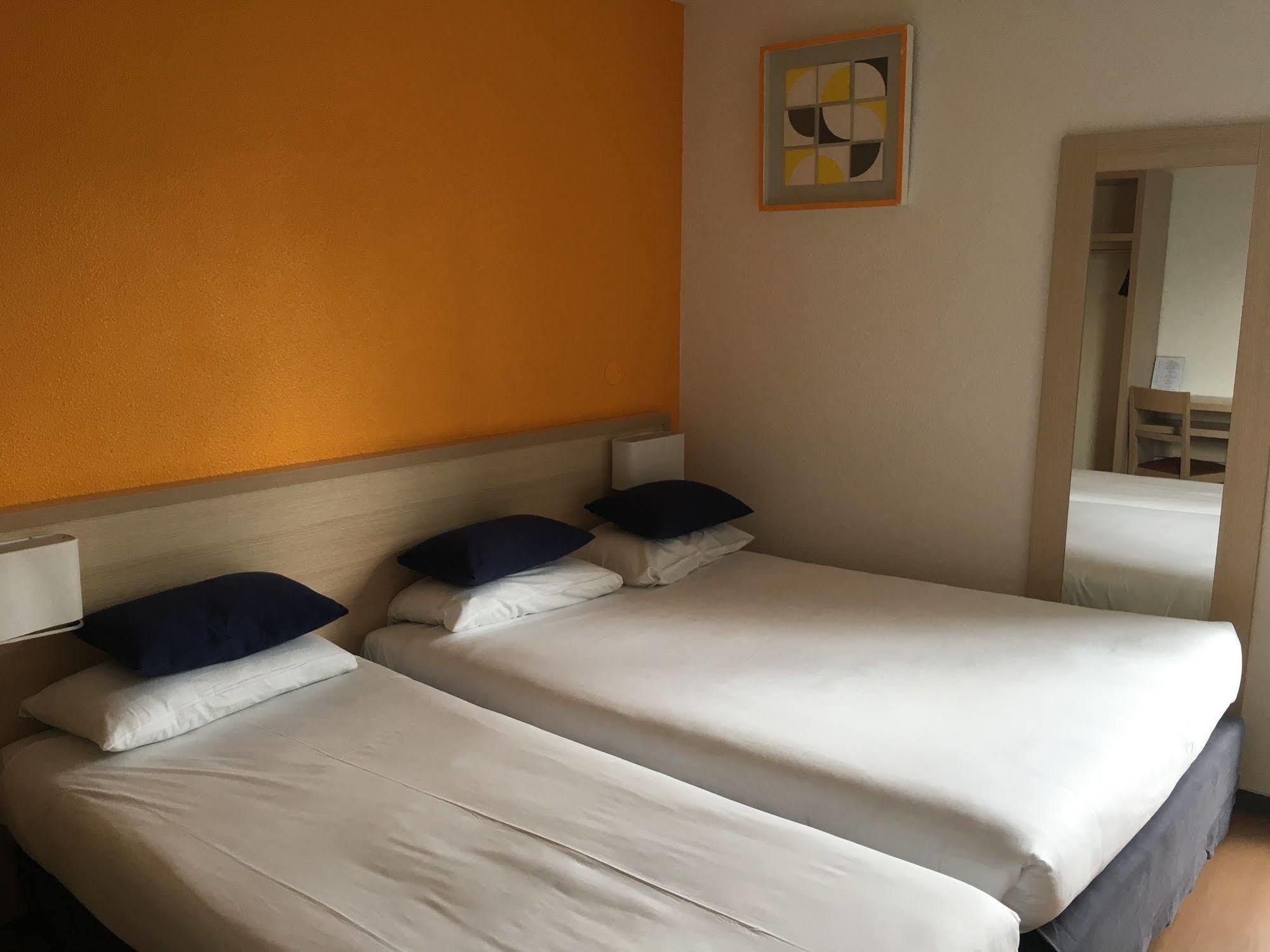 Budget Hotel Melun Sud - Dammarie Les Lys エクステリア 写真